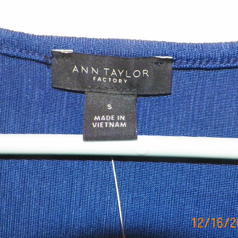 Blouse - Picture 3 of 4